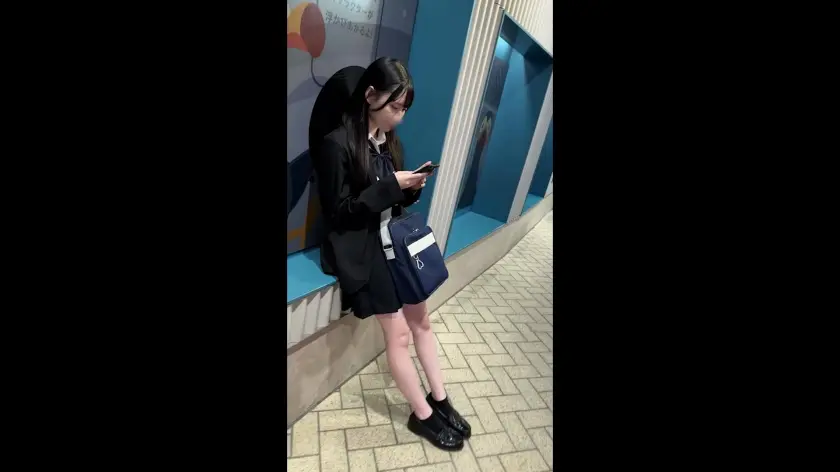  卒業記念！裏垢スレンダー女子りりか19… ゆめ莉りか (326FCT-190)-1