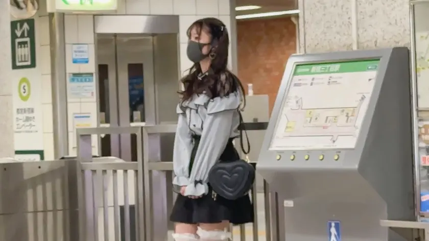  メンコンにドハマりしちゃっている19歳… 前田美波 (326IAV-002)-1