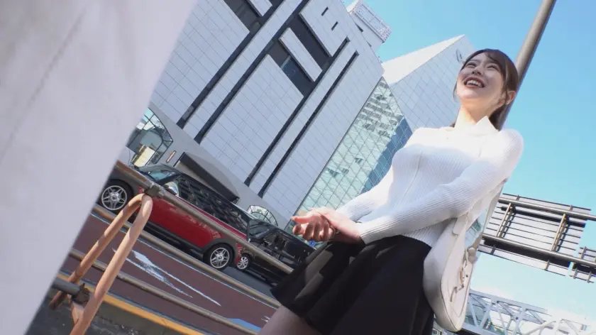  路上声掛けからAV撮影！？ 戸惑う美人… 逢坂希穂 (326IHD-001)-1