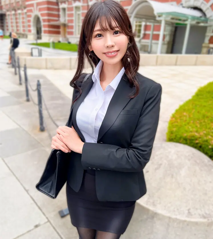  飲みの席でメス全開に出しまくる発情部下… 藤森ひなみ (MFC-349)-1