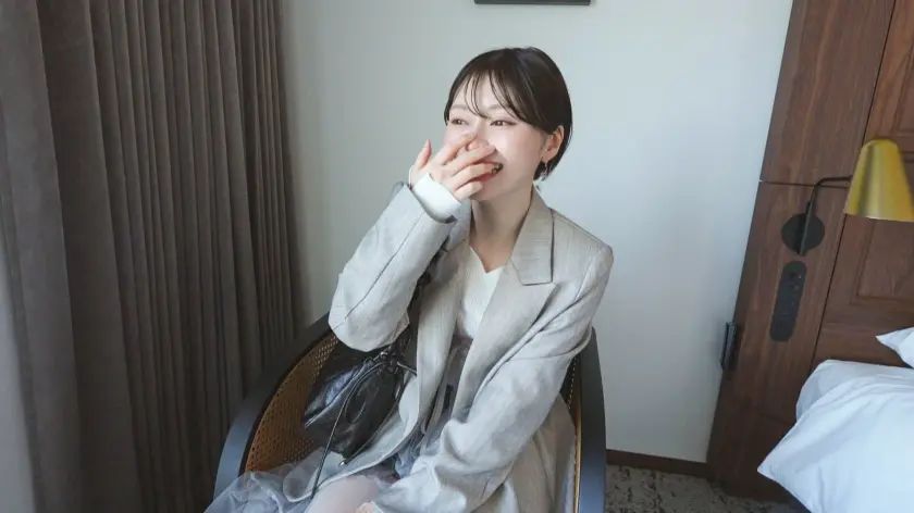  社会人2年目のフレッシュ美女【かほさん… 小松本果 (SIRO-5542)-1