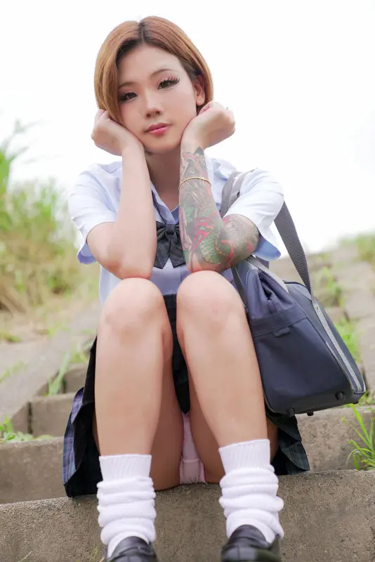 なぎさ 石崎なぎさ (deaa010)-2