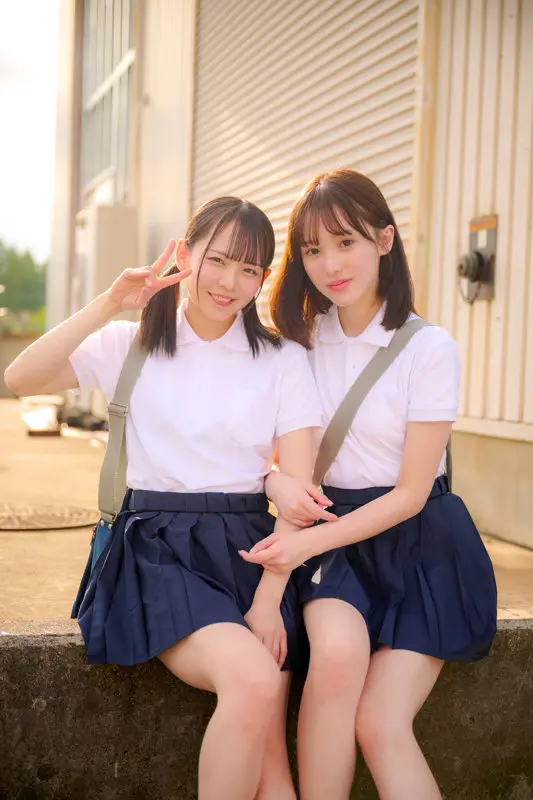 めいさ＆もも 白石もも (deaa017)-1