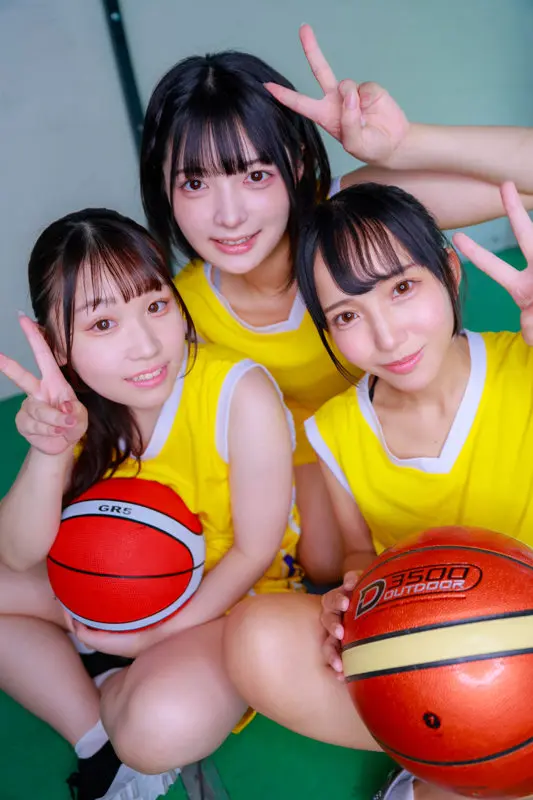 ゆみ＆おと＆まこ 三葉まこ (deas040)-1