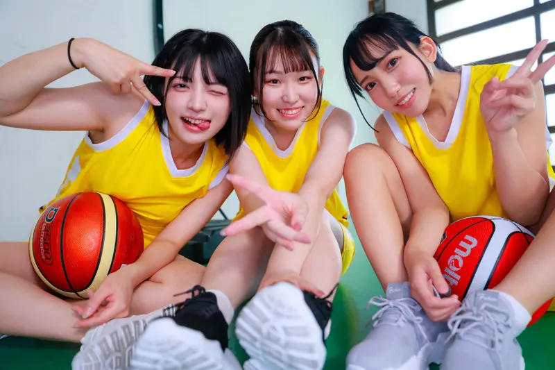 ゆみ＆おと＆まこ 三葉まこ (deas040)-2