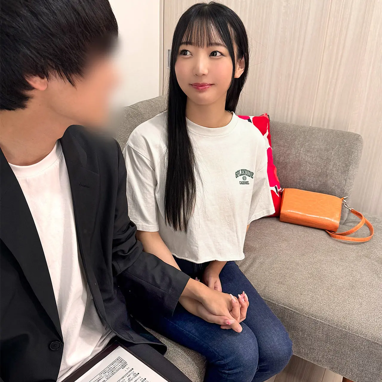 【dejo010】あおい藍　「らんちゃん」|【イキ乱れ】妖艶な女性がマッサージとこっそりで絶叫イキ！
