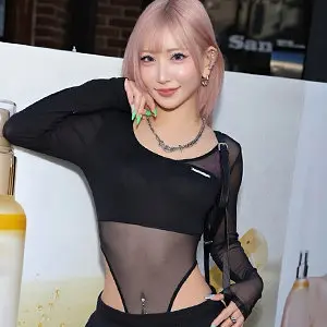 【gal001】AIKA　「A」|【一度見たら忘れられない】AIKAの名演に注目！