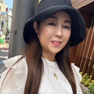 【htut675】若月百合　「百合さん」|若月百合（成熟した魅力を放つ女性）が孕ませを軟派で目覚める！