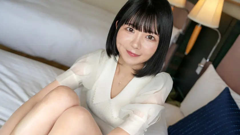 【SIRO-5557】新川みゆり　「 こんな清純そうな娘が！？ショートカット美女はデカくて硬ーいチ●ポがだーいすき…」|甘顔純朴がハメ撮りでドスケベ発動！