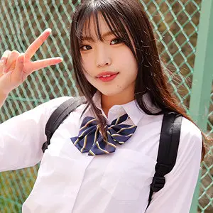 【skho199】七藤優亜　「ゆあちゃん」|【魅力の塊】若々しい制服姿の少女ボディに酔いしれる時間