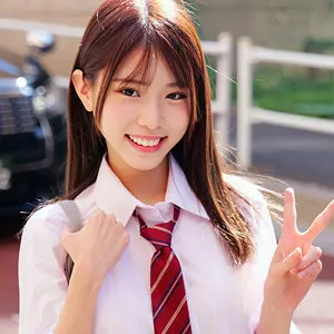 【skho223】綾瀬もか　「もかちゃん」|【これは反則】綾瀬もかのカラダが完璧すぎた件