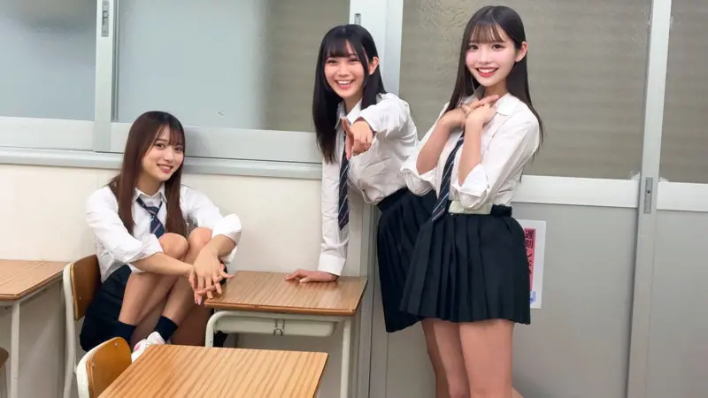 かりん＆める＆なぎさ 佐藤愛瑠 (smgd043)-1
