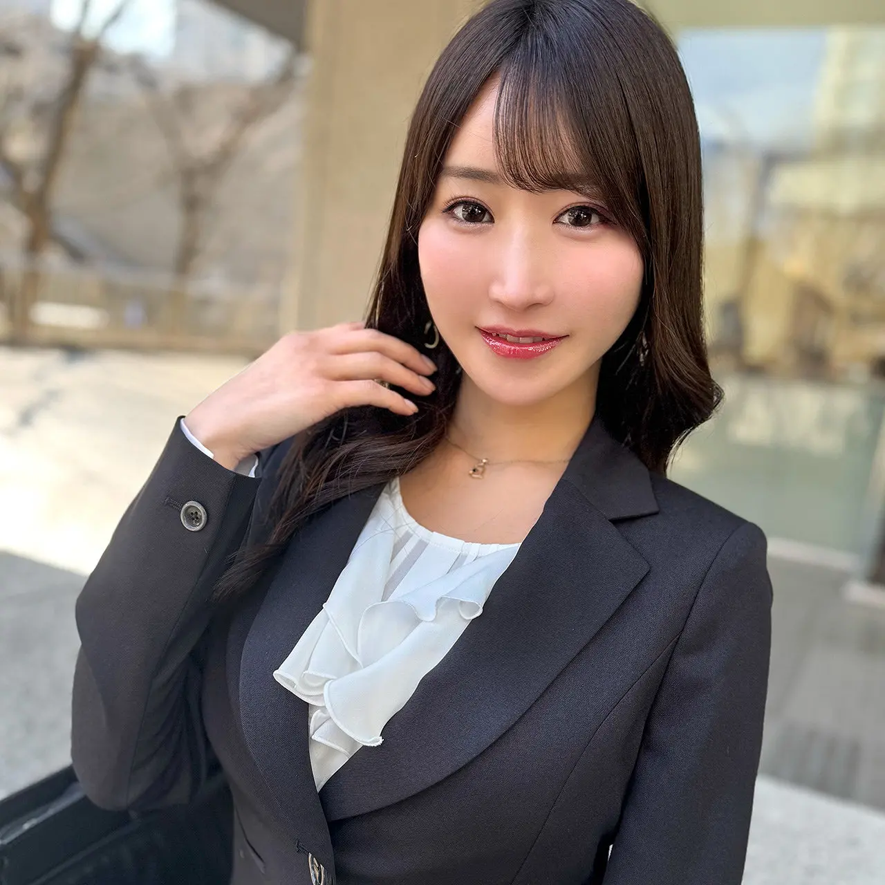 【work025】依本しおり　「かおりさん（仮名）」|【見惚れる】依本しおりの色気が画面越しに溢れ出す